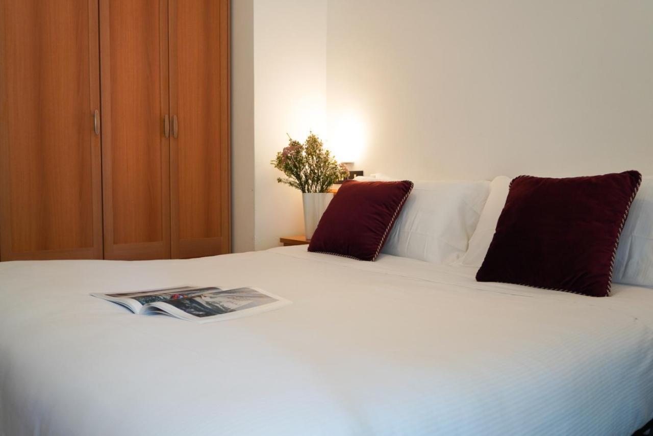 Hotel Sunset Rimini Bagian luar foto