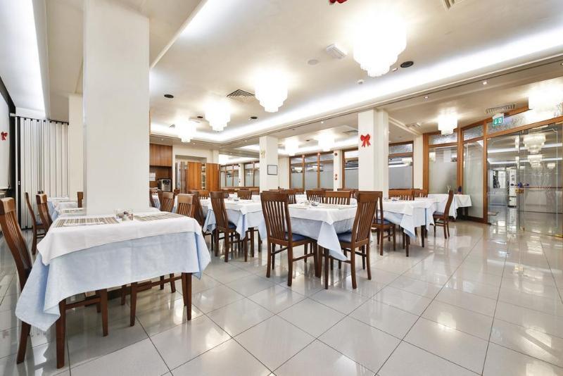 Hotel Sunset Rimini Bagian luar foto